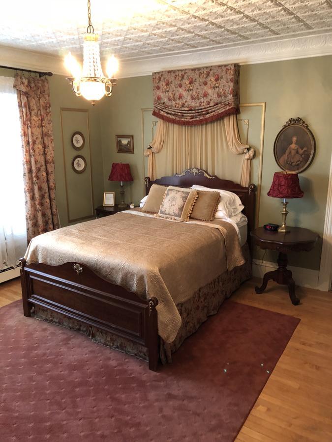 Penley House Bed & Breakfast Auburn Bagian luar foto