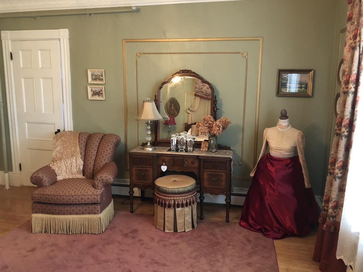 Penley House Bed & Breakfast Auburn Bagian luar foto