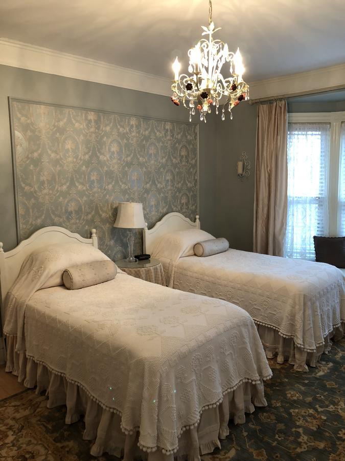 Penley House Bed & Breakfast Auburn Bagian luar foto