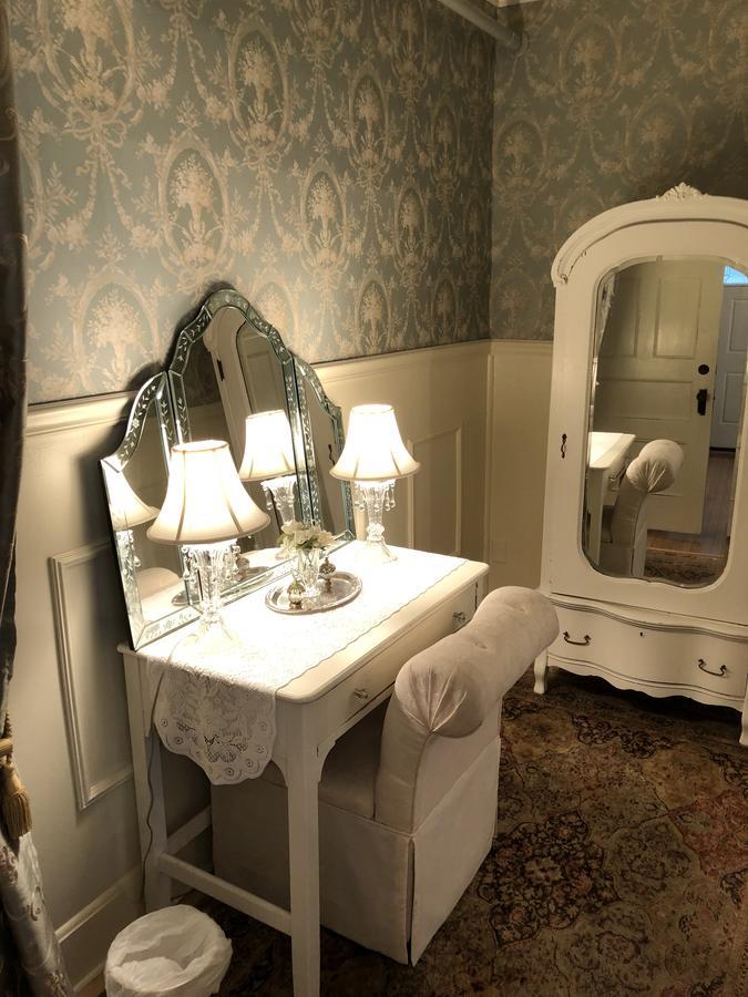 Penley House Bed & Breakfast Auburn Bagian luar foto